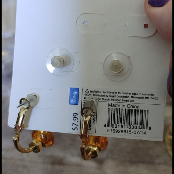 Flower necklace with free earrings! - Picture 4 of 7